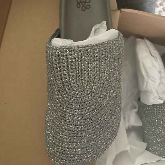 The Sak Textured Gray Women's Mules - Picture 4 of 4